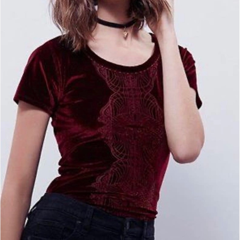 Free‎ People Red Burgundy Velvet Short Sleeve Baby Tee Holiday Size XS